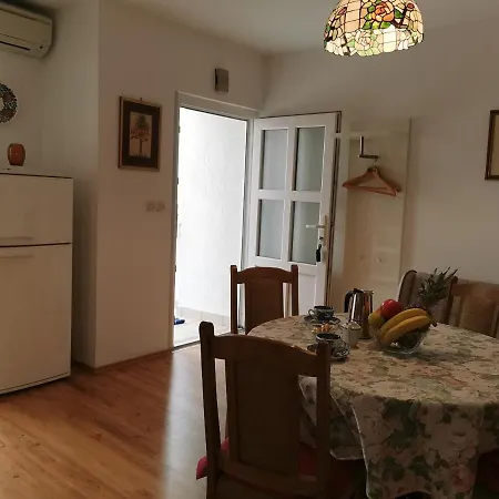 Apartment Emilia