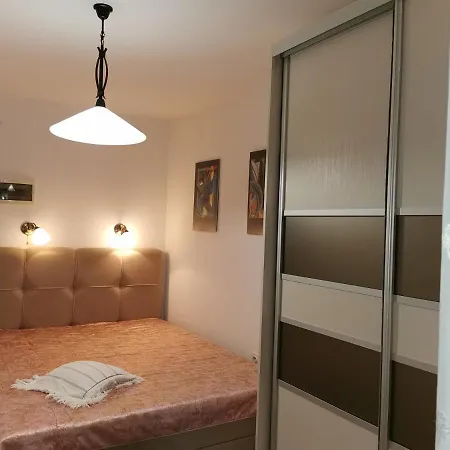 Apartment Emilia Daire