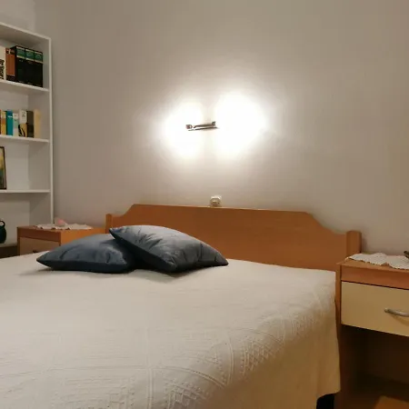Daire Apartment Emilia *